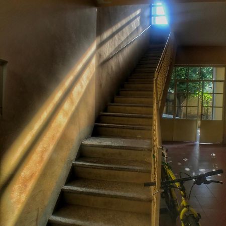 Appartamento In Tranquillo Borgo Vicino Al Centro 都灵 外观 照片